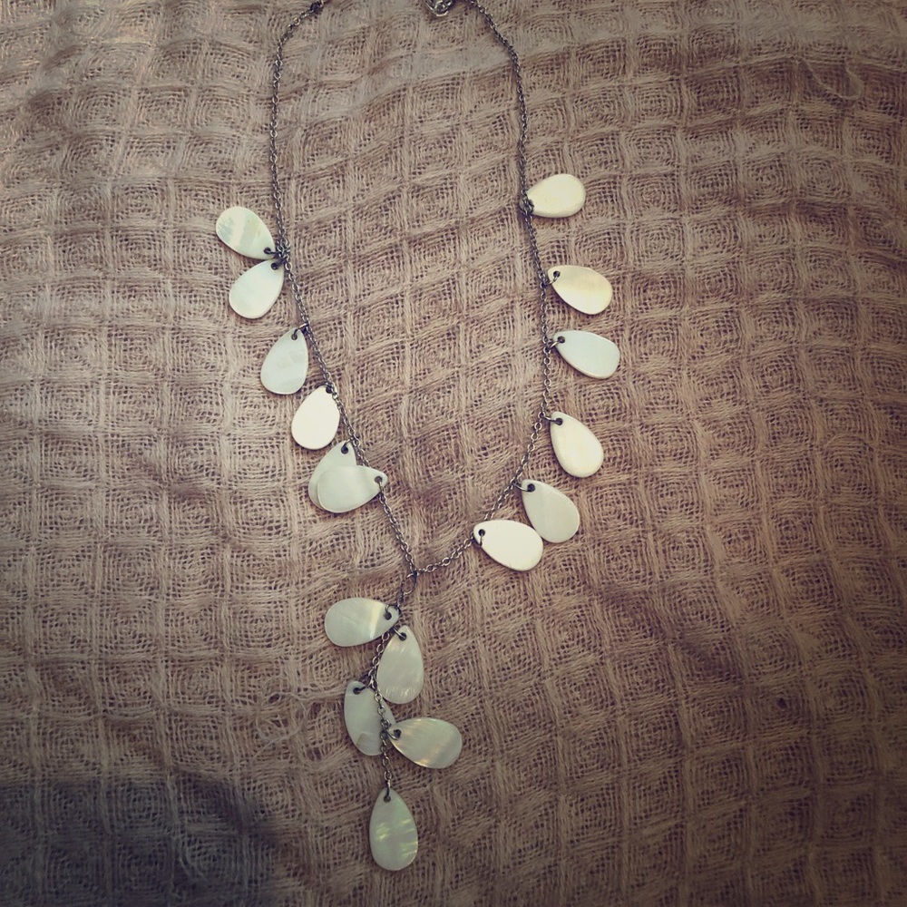 💖White & Silver Necklace💖